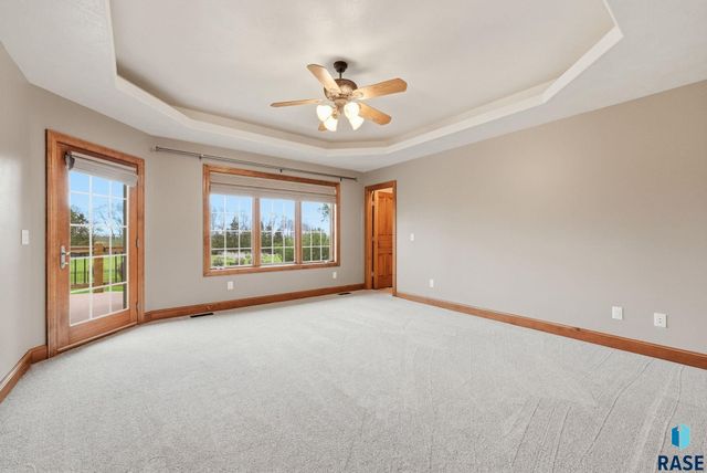 46746 265th St Street, Sioux Falls, SD 57107