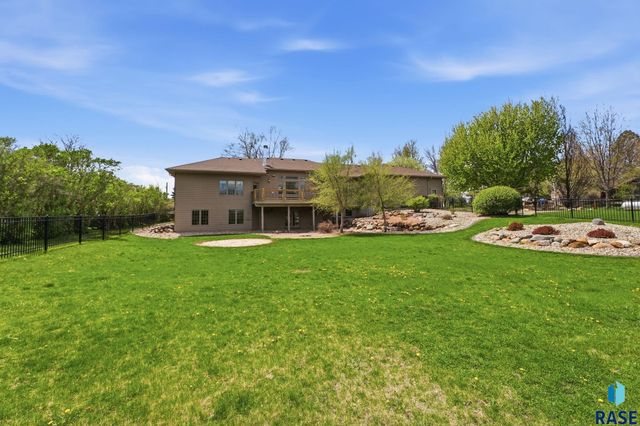 46746 265th St Street, Sioux Falls, SD 57107