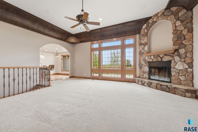 46746 265th St Street, Sioux Falls, SD 57107