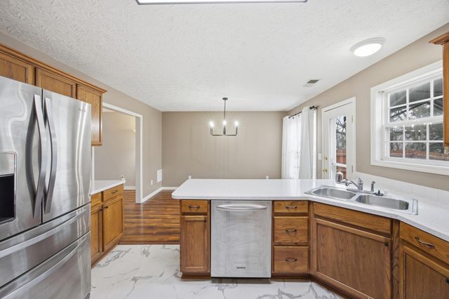 2228 Prescott Lane, Lexington, KY 40511