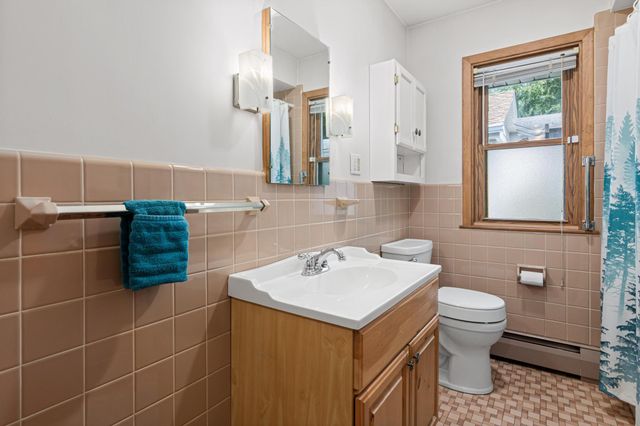 1912 Simpson Street, Falcon Heights, MN 55113