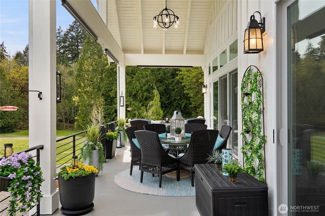 311 Cornwall Road NW, Lakebay, WA 98349