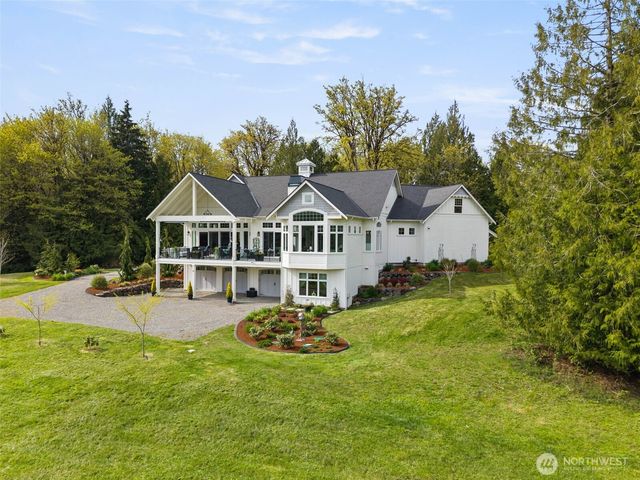 311 Cornwall Road NW, Lakebay, WA 98349