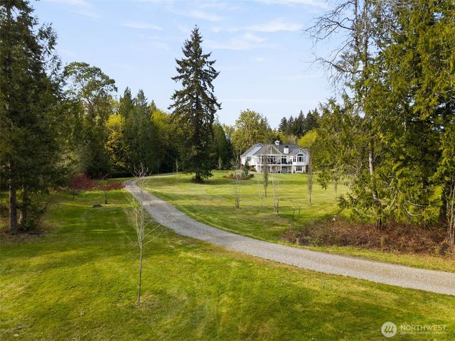 311 Cornwall Road NW, Lakebay, WA 98349