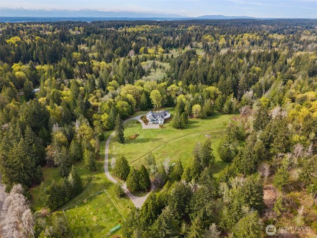 311 Cornwall Road NW, Lakebay, WA 98349