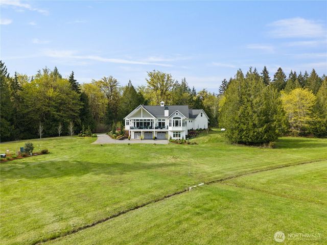 311 Cornwall Road NW, Lakebay, WA 98349