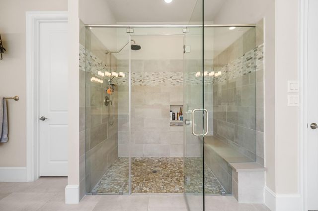 10214 Barwood Drive, Houston, TX 77043