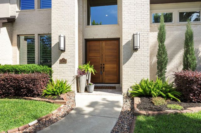10214 Barwood Drive, Houston, TX 77043