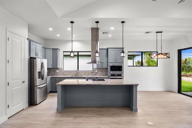 4308 3RD STREET SW, Lehigh Acres, FL 33976