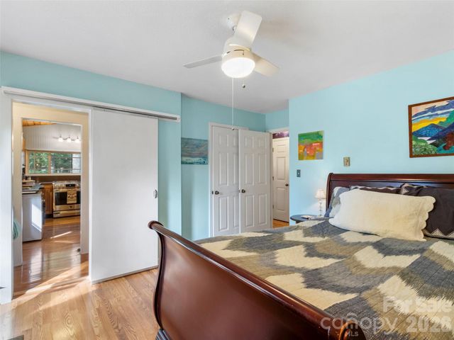 127 Riverview Drive 8 & 8B, Asheville, NC 28806