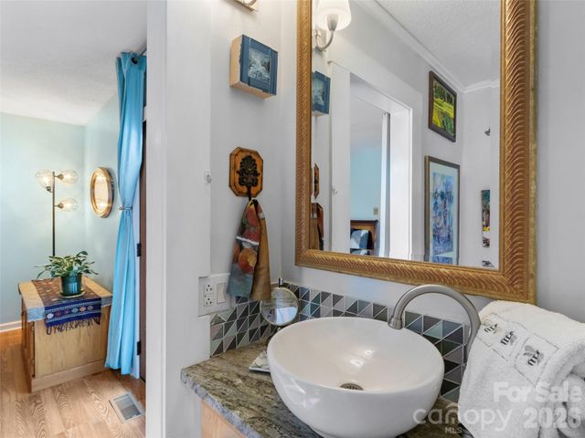 127 Riverview Drive 8 & 8B, Asheville, NC 28806