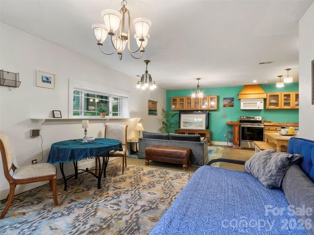 127 Riverview Drive 8 & 8B, Asheville, NC 28806