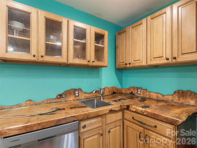 127 Riverview Drive 8 & 8B, Asheville, NC 28806