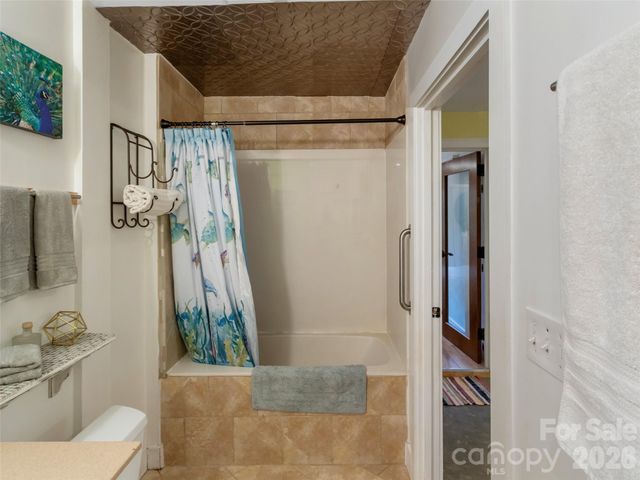 127 Riverview Drive 8 & 8B, Asheville, NC 28806