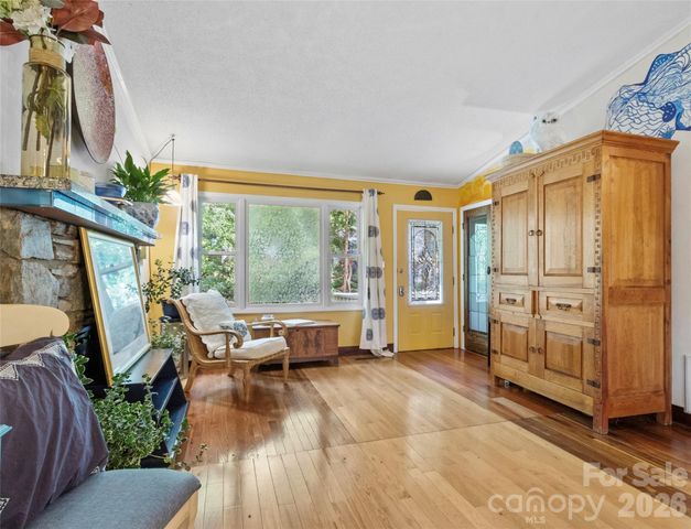 127 Riverview Drive 8 & 8B, Asheville, NC 28806