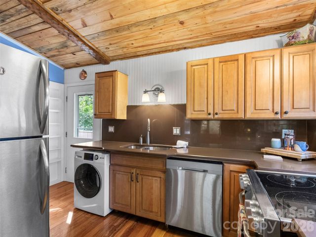 127 Riverview Drive 8 & 8B, Asheville, NC 28806