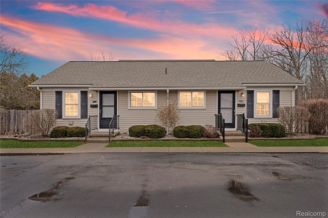 2960 Roundtree Boulevard 59, Ypsilanti Charter Township, MI 48197