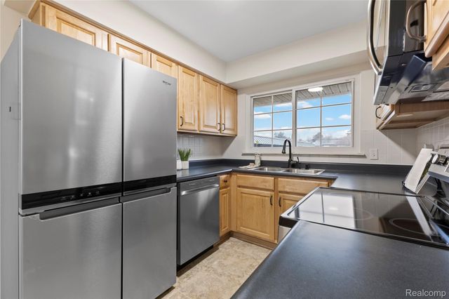 2960 Roundtree Boulevard 59, Ypsilanti Charter Township, MI 48197