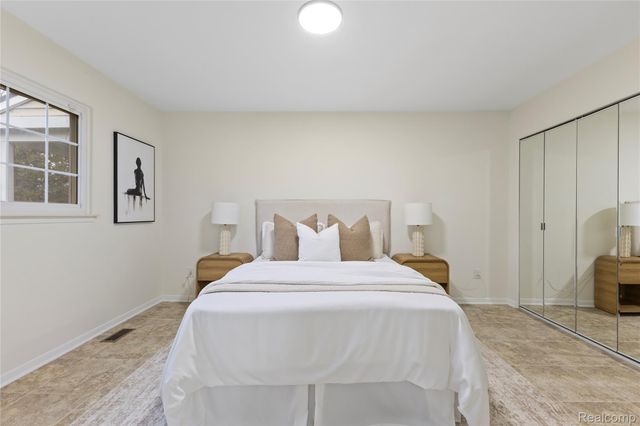 2960 Roundtree Boulevard 59, Ypsilanti Charter Township, MI 48197