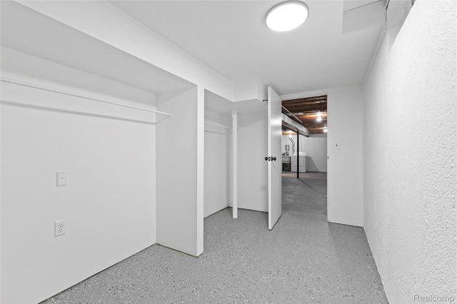 2960 Roundtree Boulevard 59, Ypsilanti Charter Township, MI 48197