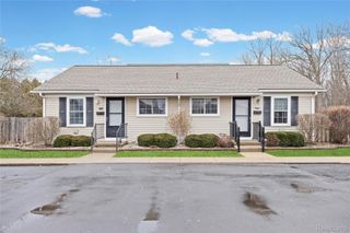 2960 Roundtree Boulevard 59, Ypsilanti Charter Township, MI 48197