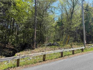 169 Slayton Hill, Lebanon, NH 03766