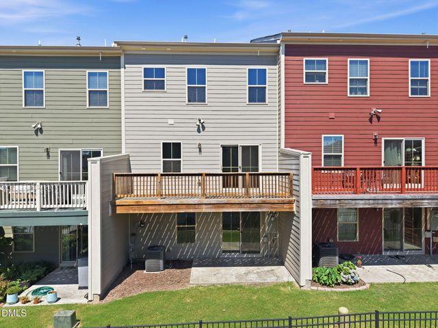 1025 Waymaker Court, Apex, NC 27502