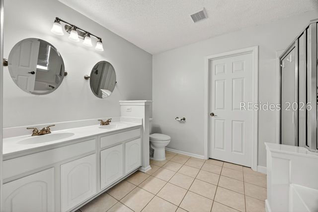 41 Lakeside Dr, Bluffton, SC 29910