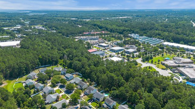 41 Lakeside Dr, Bluffton, SC 29910