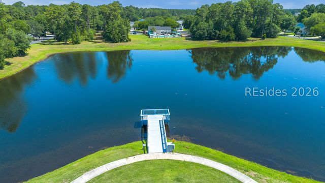 41 Lakeside Dr, Bluffton, SC 29910