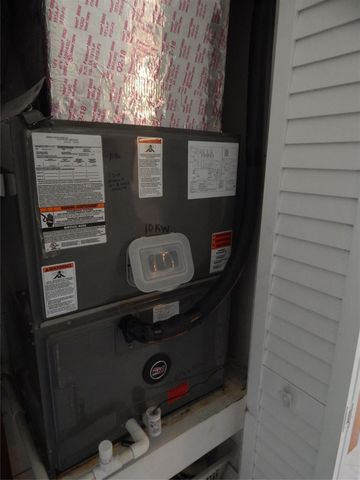 7921 NW 4th Street, Plantation, FL 33324