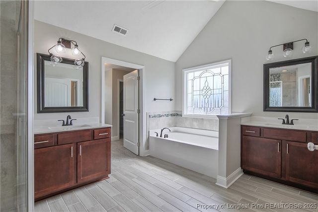 262 Bridgehaven Drive, Raeford, NC 28376