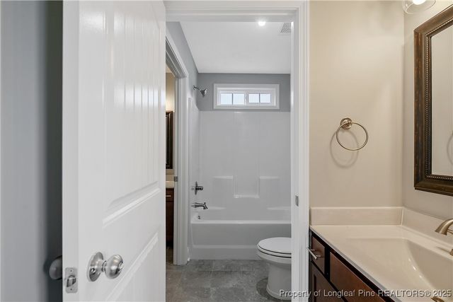 262 Bridgehaven Drive, Raeford, NC 28376