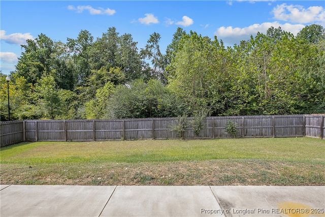 262 Bridgehaven Drive, Raeford, NC 28376