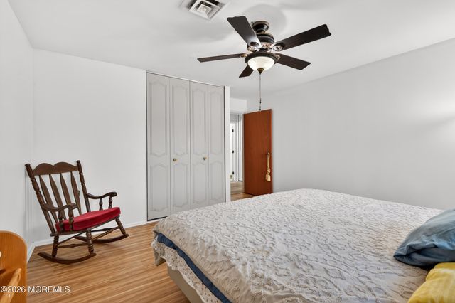 569A Sheffield Court, Lakewood, NJ 08701