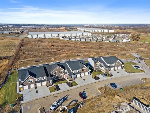 437 Bethpage Way 7-303, Lebanon, OH 45036