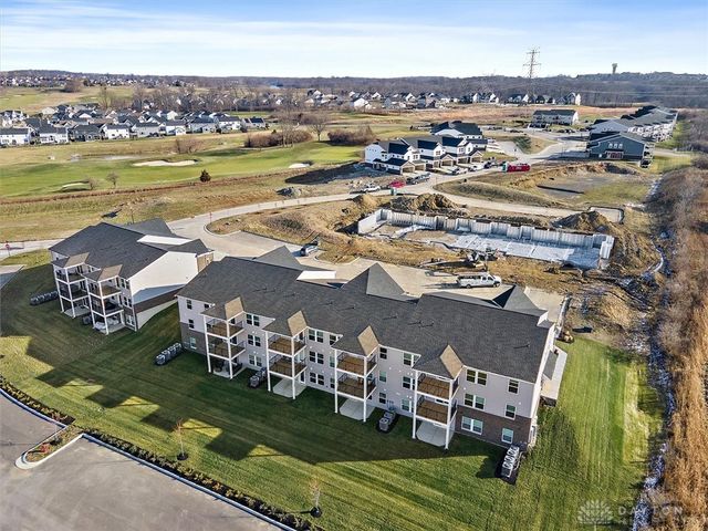 437 Bethpage Way 7-303, Lebanon, OH 45036