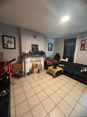 141 S William Street, Newburgh, NY 12550