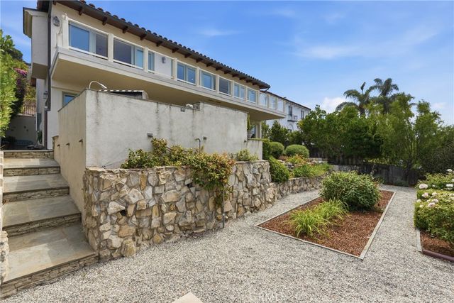553 Via Almar, Palos Verdes Estates, CA 90274