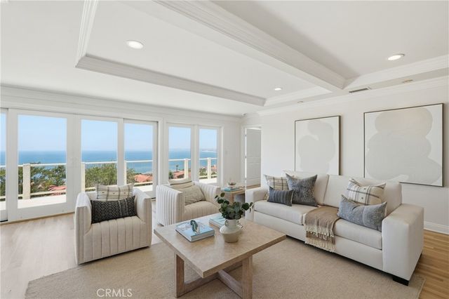 553 Via Almar, Palos Verdes Estates, CA 90274