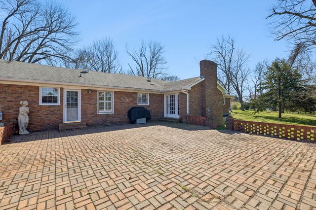 1929 Hickory Ridge Rd, Lebanon, TN 37087