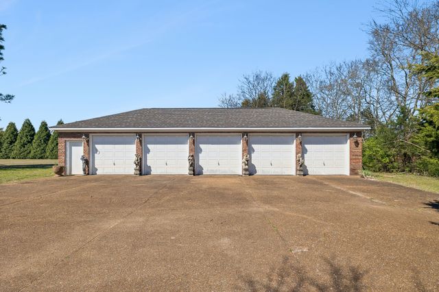 1929 Hickory Ridge Rd, Lebanon, TN 37087