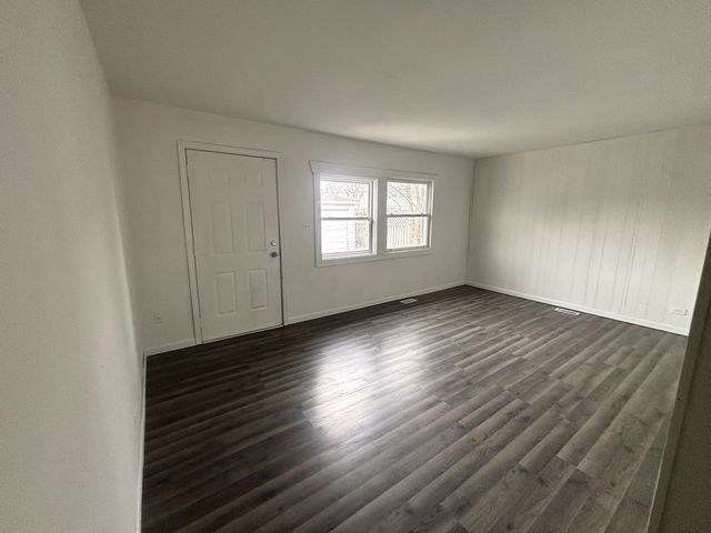 1518 Highland Avenue, Glendale Heights, IL 60139