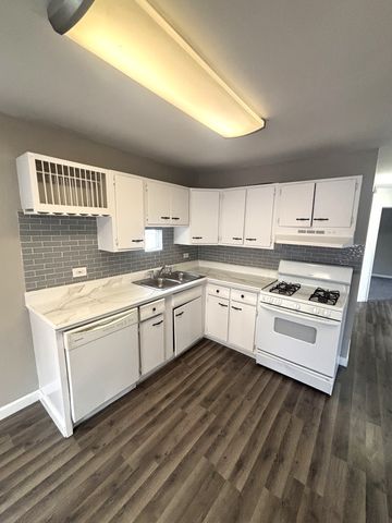 1518 Highland Avenue, Glendale Heights, IL 60139