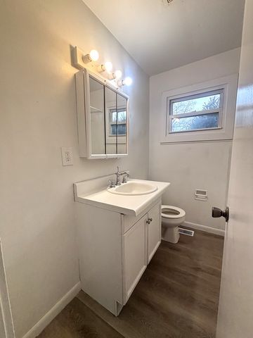 1518 Highland Avenue, Glendale Heights, IL 60139