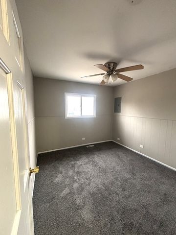 1518 Highland Avenue, Glendale Heights, IL 60139