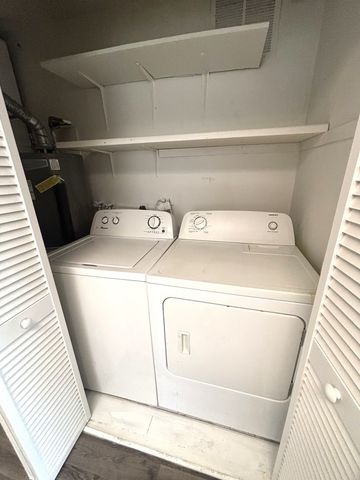 1518 Highland Avenue, Glendale Heights, IL 60139