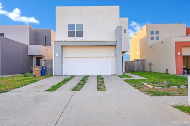 5211 Shalom Drive, Edinburg, TX 78542