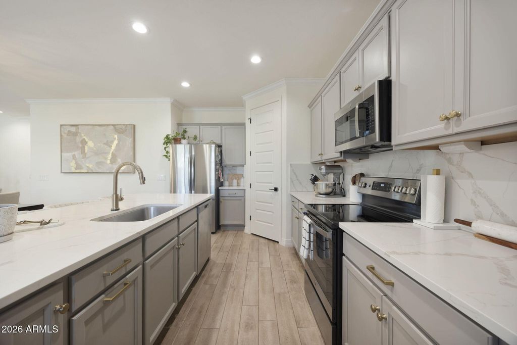5734 W ATLANTIS Way, Phoenix, AZ 85043 — photo 5