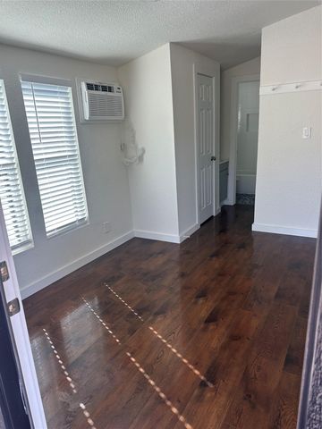 3019 E 12th ST, Austin, TX 78702